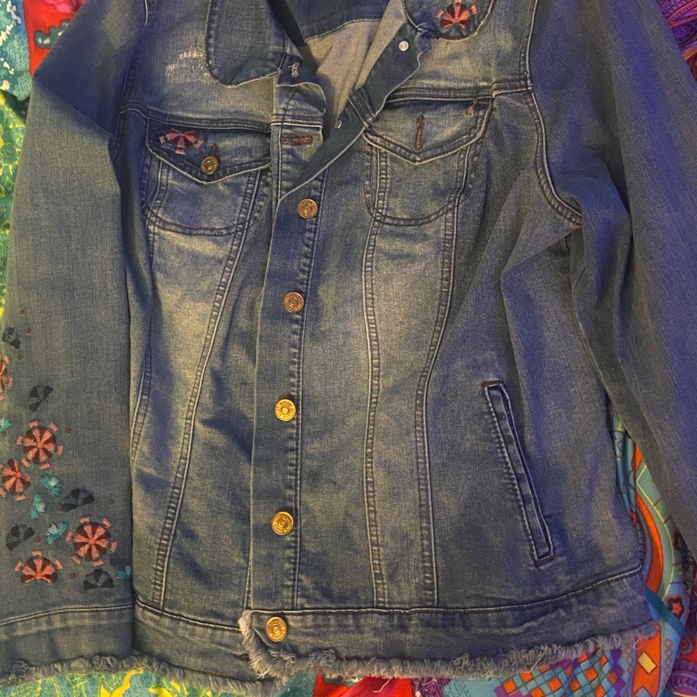 COPY - floral embroidered jean jacket, cute boho cowgirl